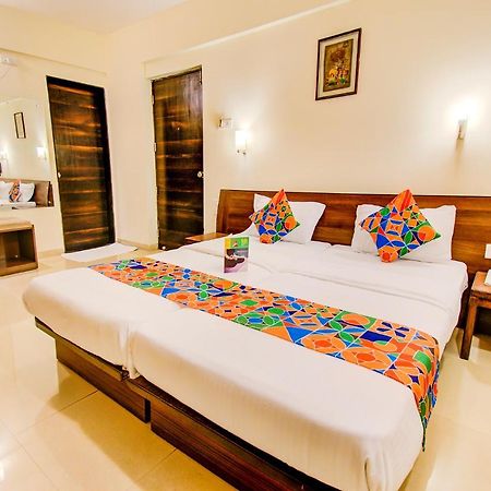 Fabhotel Home Away Homes Viman Nagar Pune Esterno foto