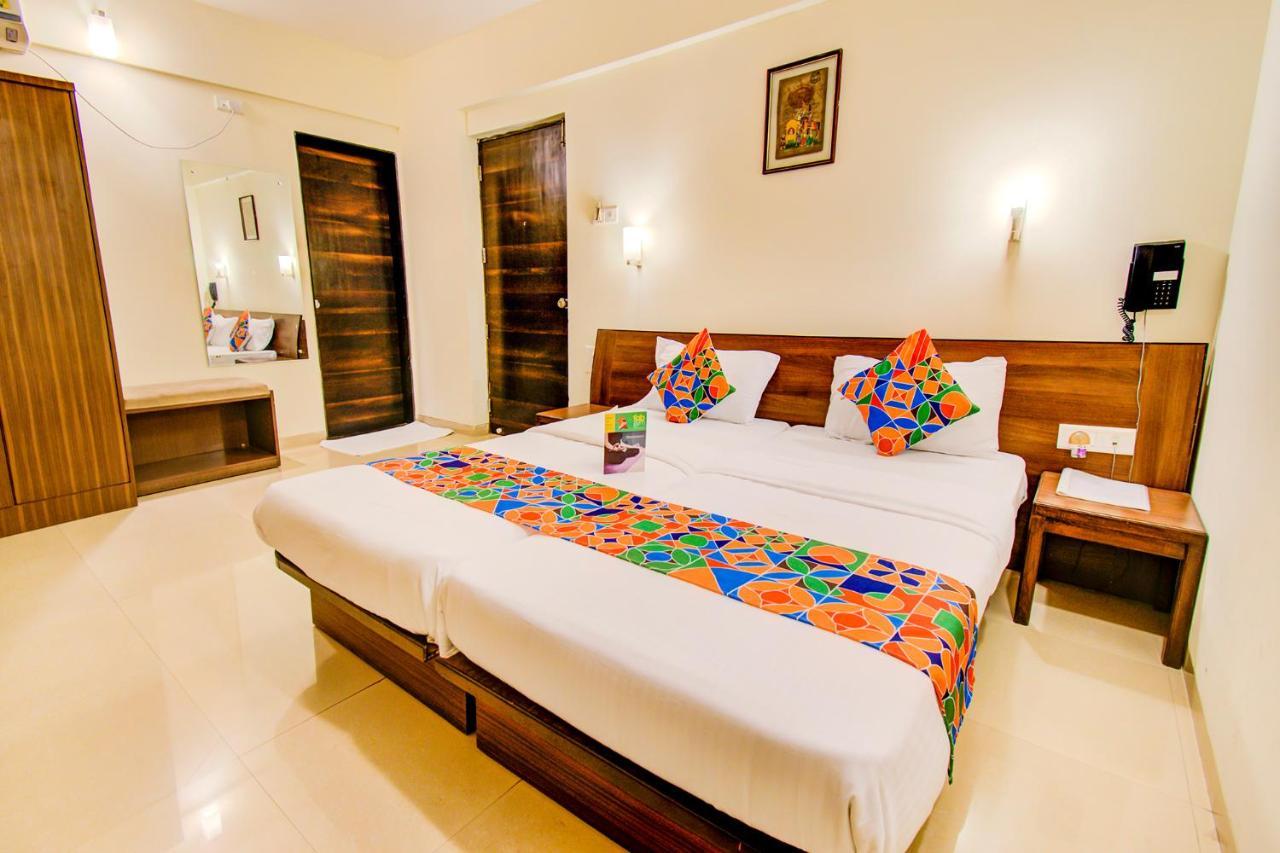 Fabhotel Home Away Homes Viman Nagar Pune Esterno foto